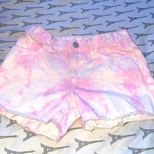 Cute pink and white tie die